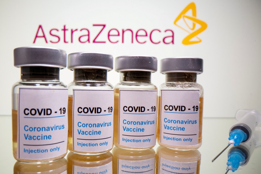 Alemania desaconseja la vacuna de AstraZeneca para los mayores de 65 años