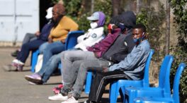 ¿Qué se sabe de la nueva variante de coronavirus hallada en Sudáfrica?