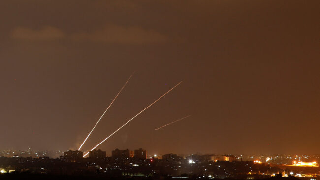 Israel bombardea un puesto de Hamás en Gaza en respuesta a un tiroteo desde la franja