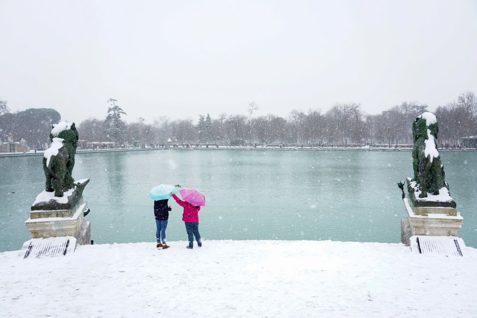 Las fotos más impactantes de la histórica nevada en Madrid