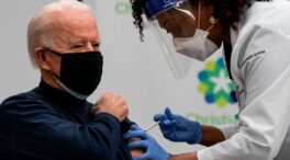 La promesa de Biden de administrar 100 millones de dosis se complica: "No existen reservas"