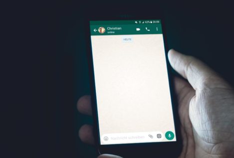 Contra el exabrupto, la gramática