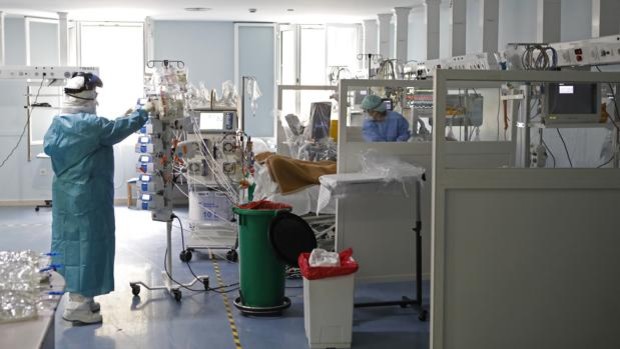 Sanidad notifica 337 muertos y 10.839 contagios en las últimas 24 horas