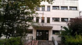 Cinco menas detenidos en San Blas tras herir a una pareja con una espada y palos