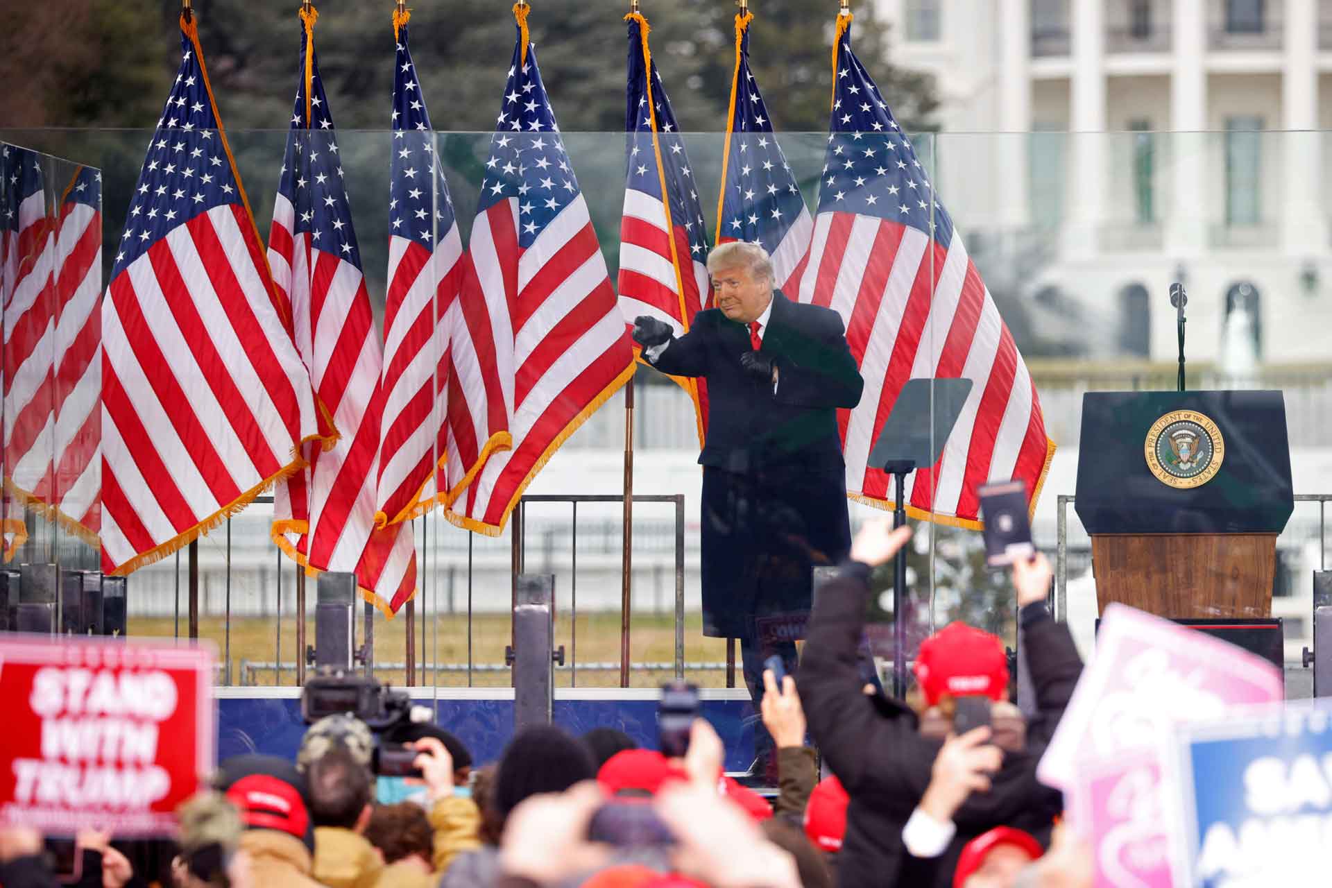 ¿Es posible destituir a Donald Trump?