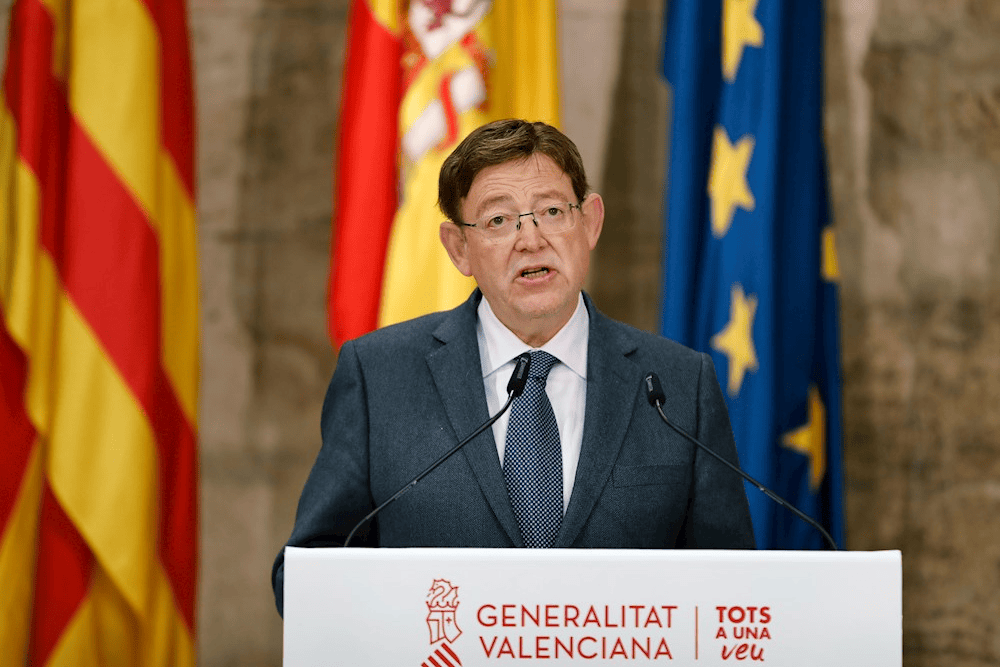 La Comunidad Valenciana adelanta el toque de queda a las 22:00 y el cierre de hostelería a las 17:00