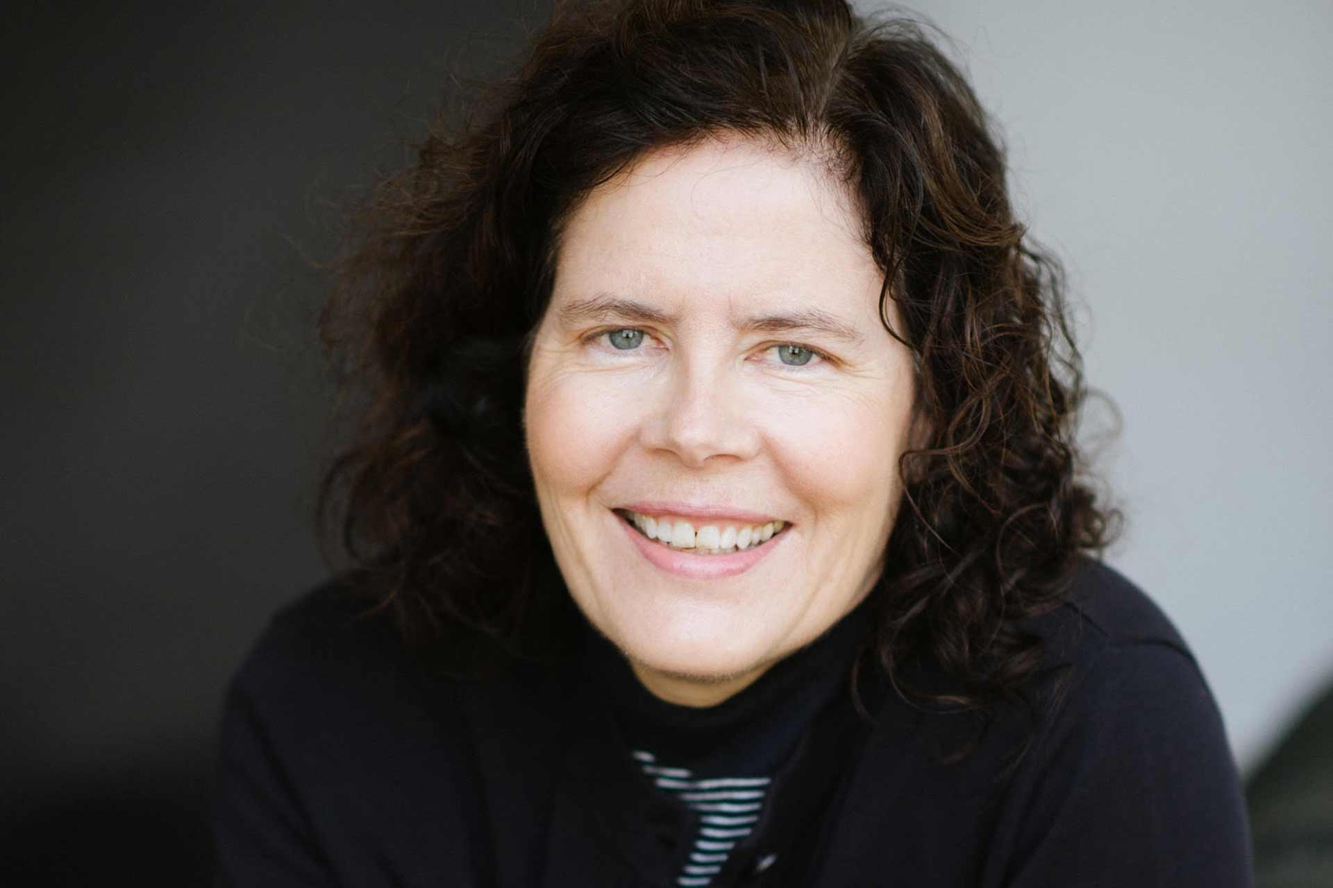 Nancy Isenberg: «Estados Unidos continúa en guerra civil»
