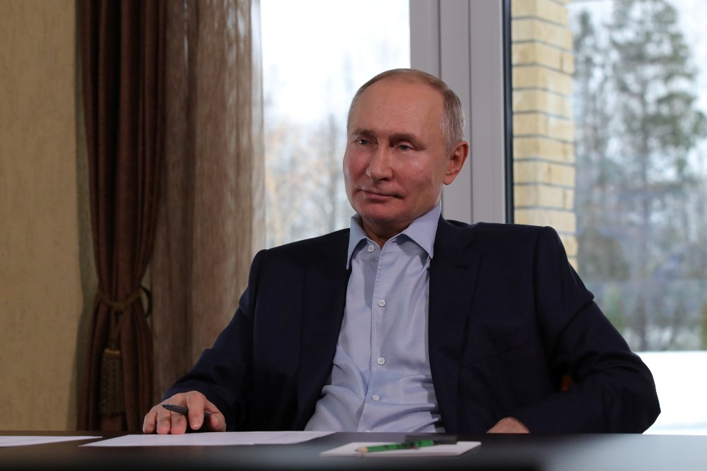 Putin decreta iniciar el diálogo con EEUU para prorrogar el último tratado de desarme nuclear