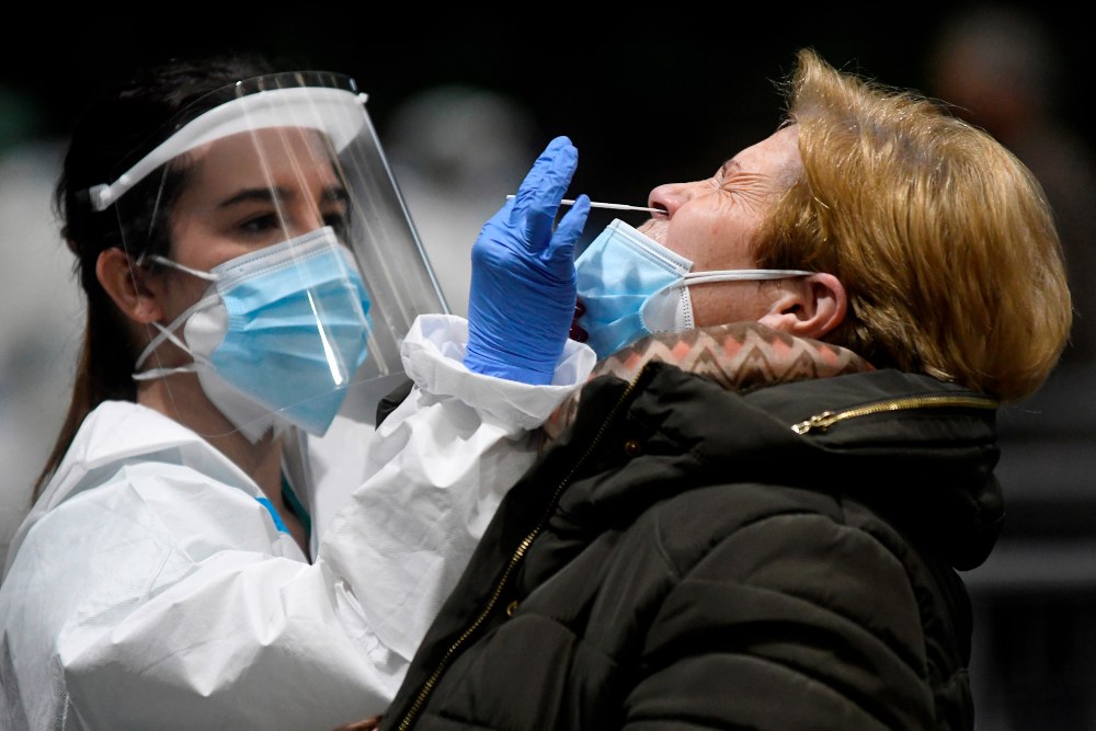 Sanidad suma 38.118 contagios en el segundo día consecutivo con descenso de la incidencia