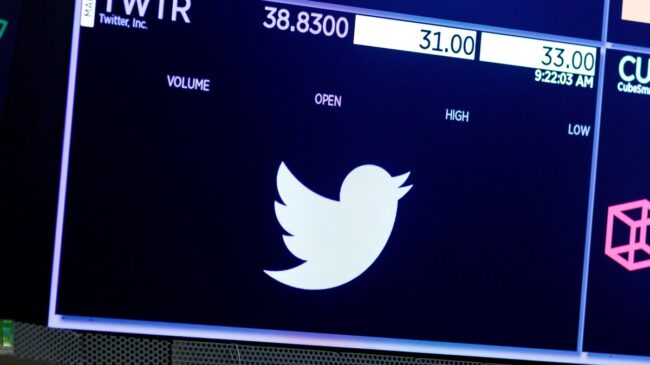 Una ley en Florida busca vetar negocios con Twitter por "suprimir la libertad de expresión"