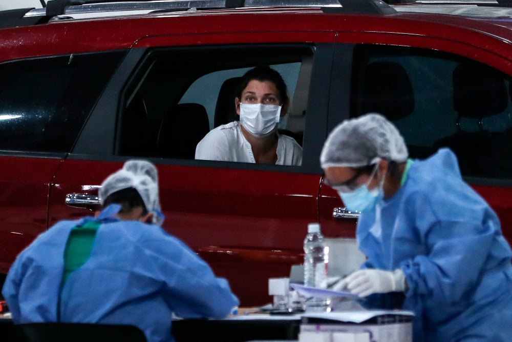 Un 45% de los sanitarios en España padecen el riesgo de tener trastorno mental tras la primera ola