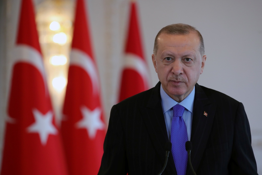 Erdogán pide rechazar la homosexualidad: «Nuestra juventud no es LGTB»