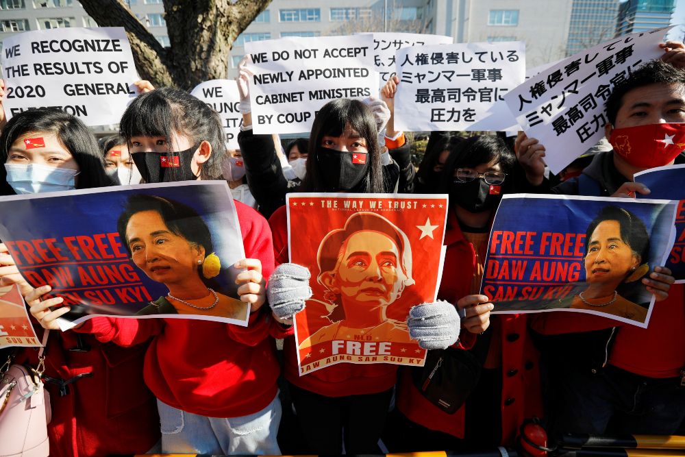 El Ejército birmano presenta cargos contra Aung San Suu Kyi
