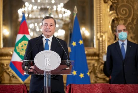 Mario Draghi acepta «con reservas» el encargo de formar Gobierno en Italia