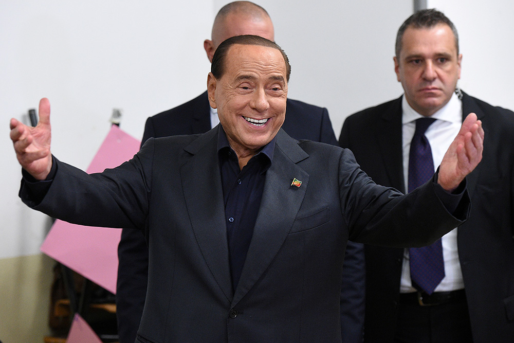 Berlusconi apoyará a Draghi y anima a hacerlo al resto de partidos
