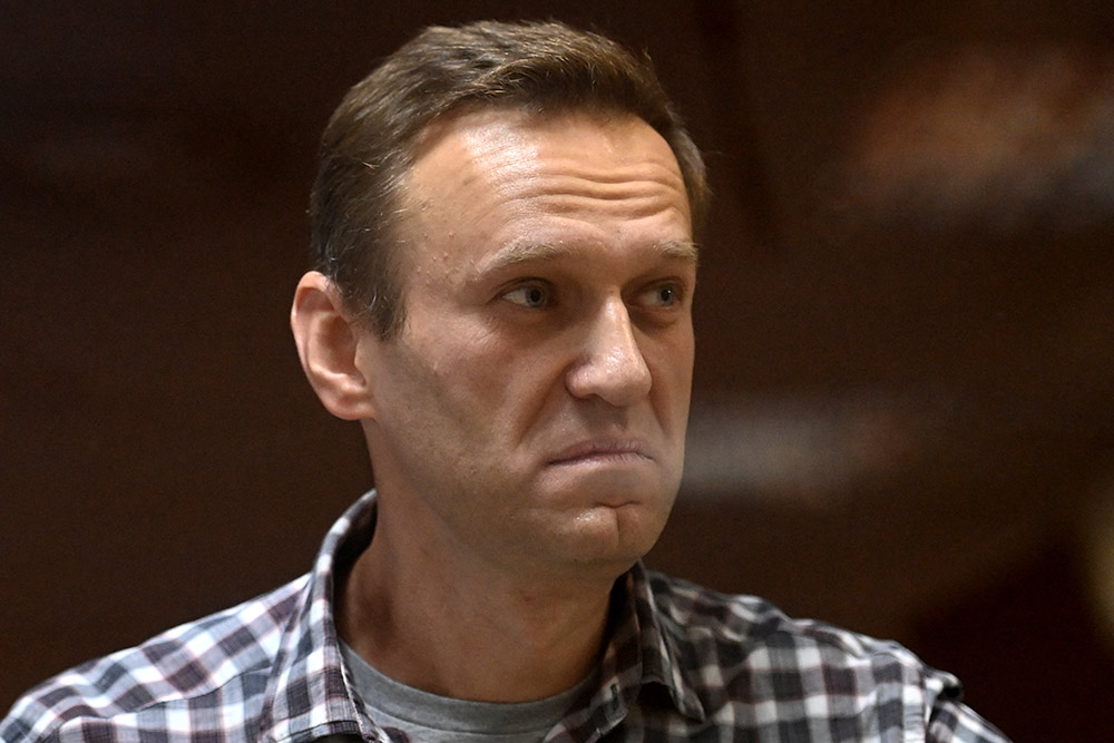 Rusia da la espalda a la Unión Europea y encarcela a Navalni durante dos años y medio