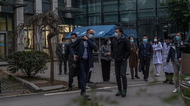 El equipo de la OMS en Wuhan: "Tenemos datos que nadie ha visto antes"