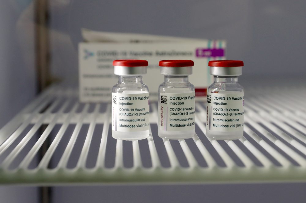 AstraZeneca vuelve a fallar a la UE: entregará menos de la mitad de las vacunas acordadas