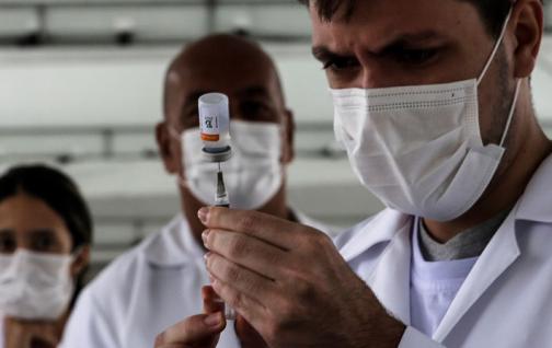 ¿Con qué porcentaje de vacunados se controla la pandemia? Un estudio tiene la respuesta