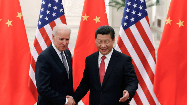 Biden, sobre su aviso a Xi: ayudar a Rusia pondrá en "un peligro significativo" la relación económica de China con Occidente