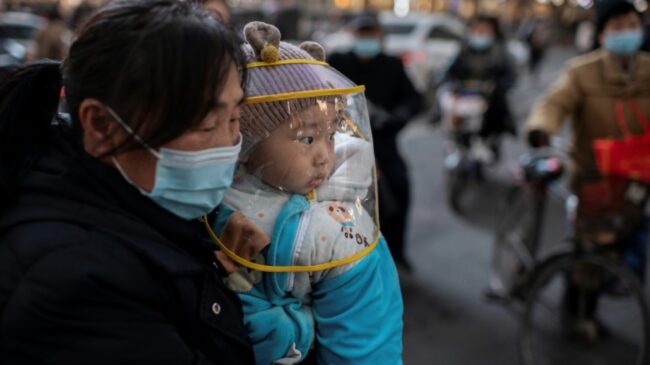 China detecta 1 caso local de COVID tras una semana sin contagios de ese tipo