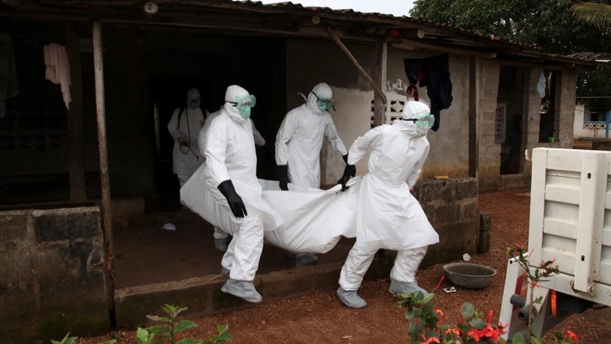 Alerta máxima en África Occidental tras un brote de ébola en Guinea