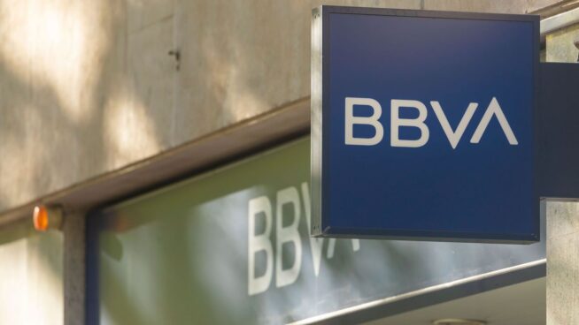 BBVA acuerda finalmente con los sindicatos la salida de casi 3.000 empleados