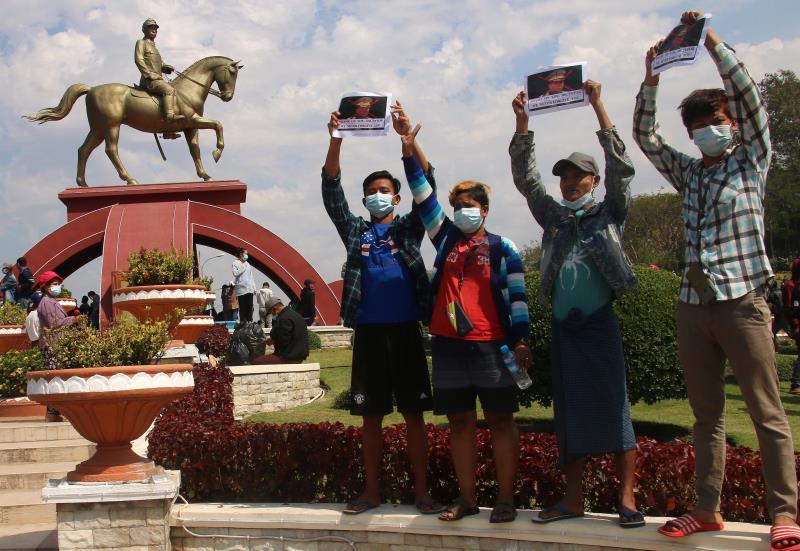 El jefe del Ejército de Myanmar justifica el golpe de Estado por fraude electoral