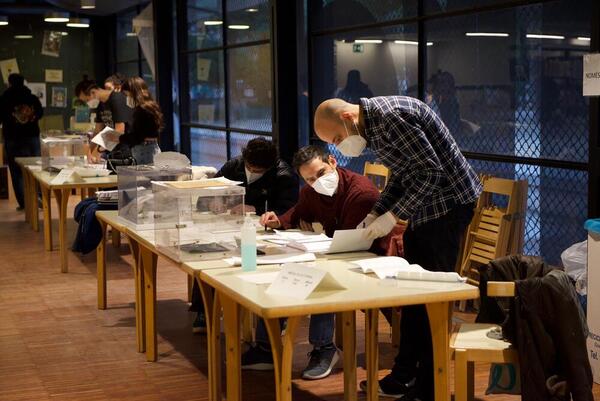 Comienza la jornada electoral en Cataluña