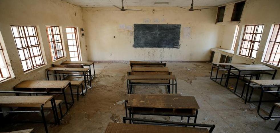 Secuestran a decenas de estudiantes, profesores y familiares en una escuela de Nigeria