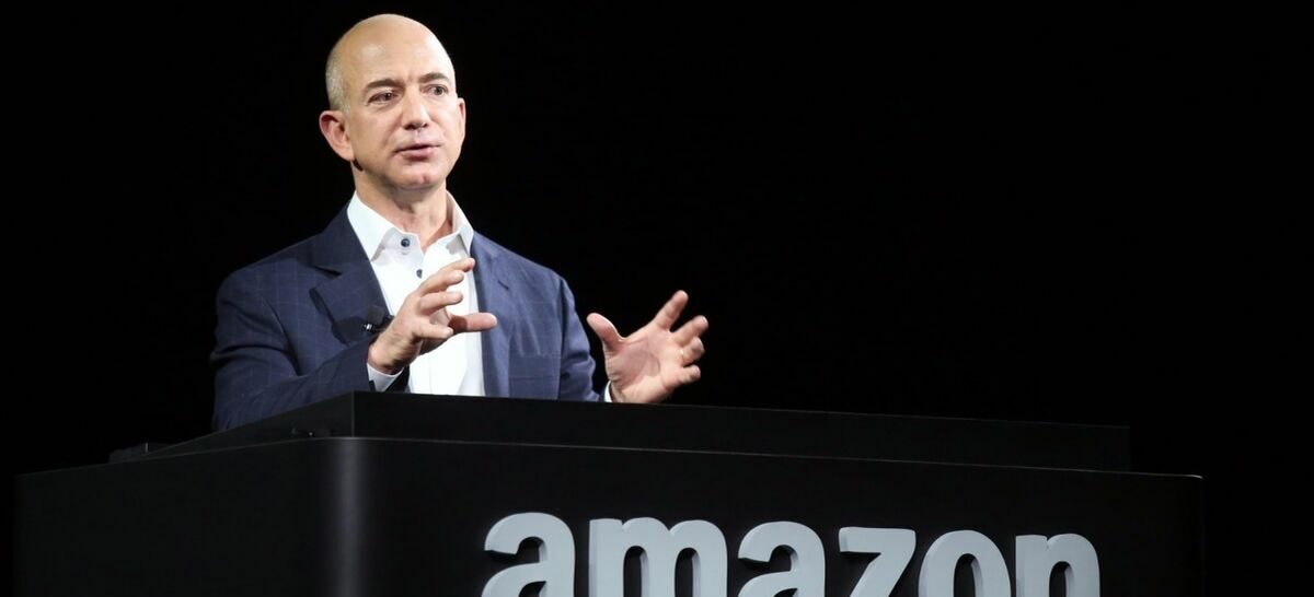 Jeff Bezos anuncia su futura retirada como CEO tras un año de récord para Amazon