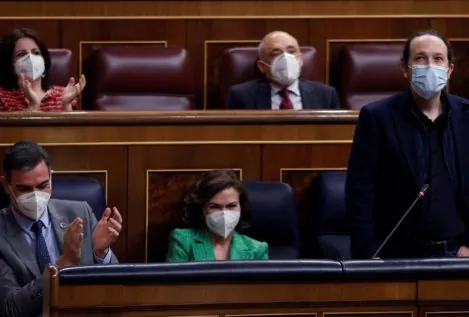 La democracia zarandeada
