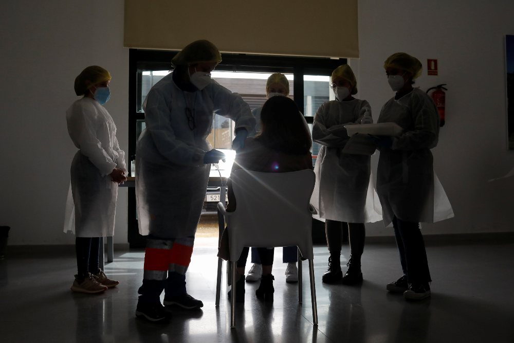 Sanidad confirma que ya hay 1,2 millones de vacunados en España