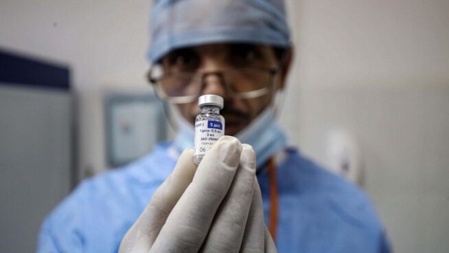 México autoriza la vacuna rusa, Sputnik V, para el uso de emergencia contra el COVID