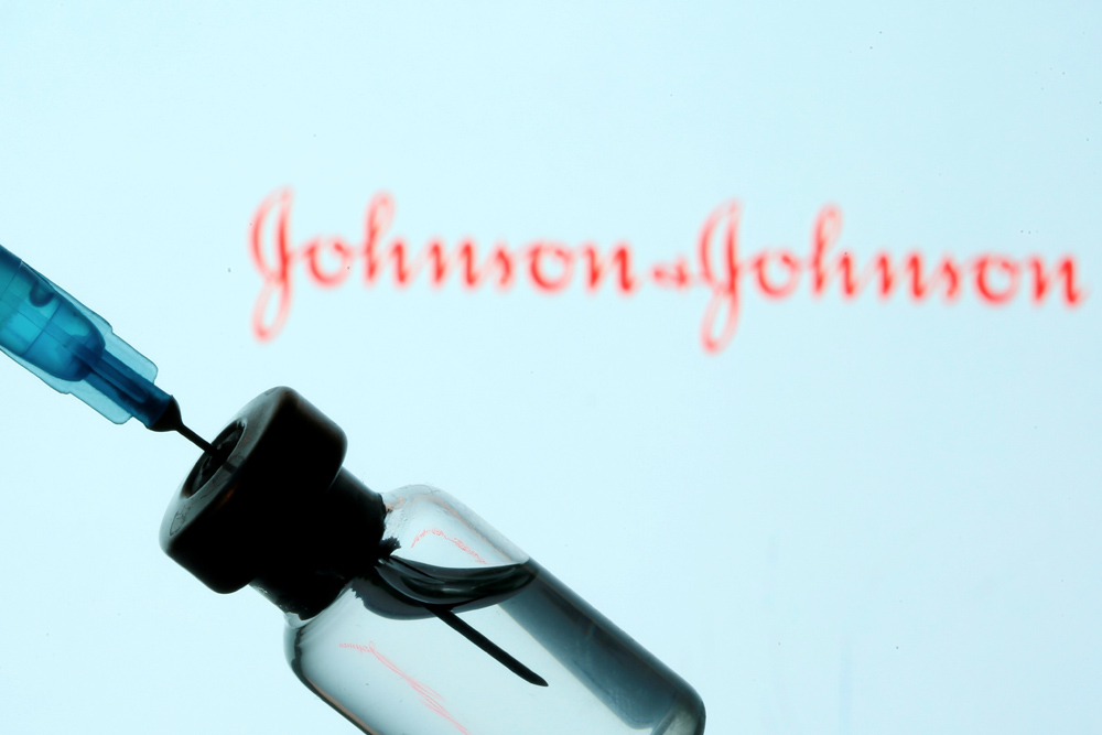 La Iglesia católica de EEUU carga contra Johnson & Johnson por usar células de fetos abortados en su vacuna