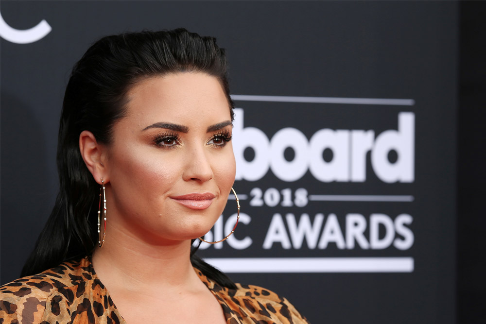 Demi Lovato revela que fue violada de adolescente: «Me castigué durante años»