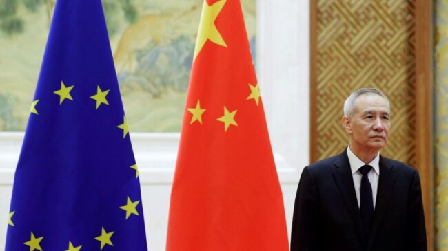 China convoca al embajador de la UE ante la escalada de tensión por las sanciones