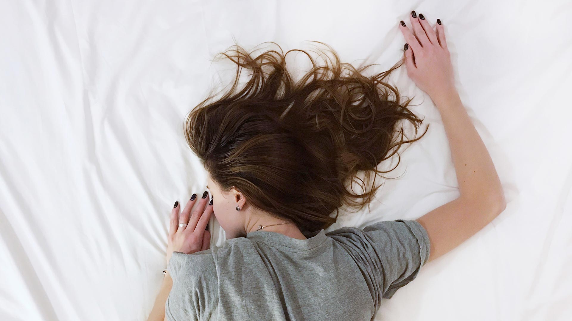 Cómo cambian nuestros recuerdos durante el sueño