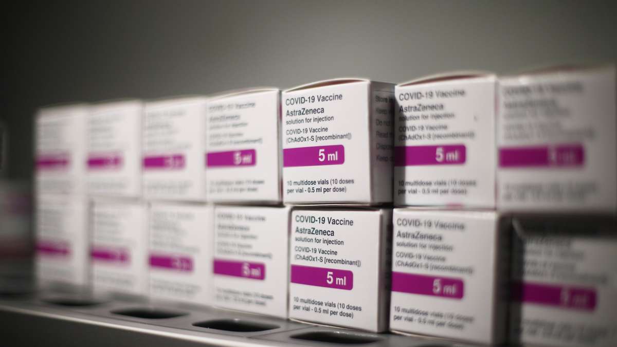 Sanidad distribuye 1,3 millones de nuevas dosis de la vacuna de AstraZeneca