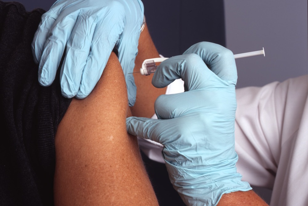 Brasil anuncia su primera vacuna propia, la Butanvac, y comenzará a probarla en humanos