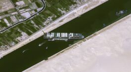 Fracasa un nuevo intento de reflotar el Ever Given y desbloquear el canal de Suez