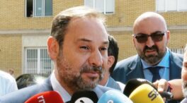 El extraño pago en metálico del hotel de lujo del ministro Ábalos que denuncia 'ABC'