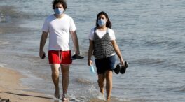 Las comunidades reaccionan ante el anuncio de eliminar el uso obligatorio de las mascarillas en exteriores