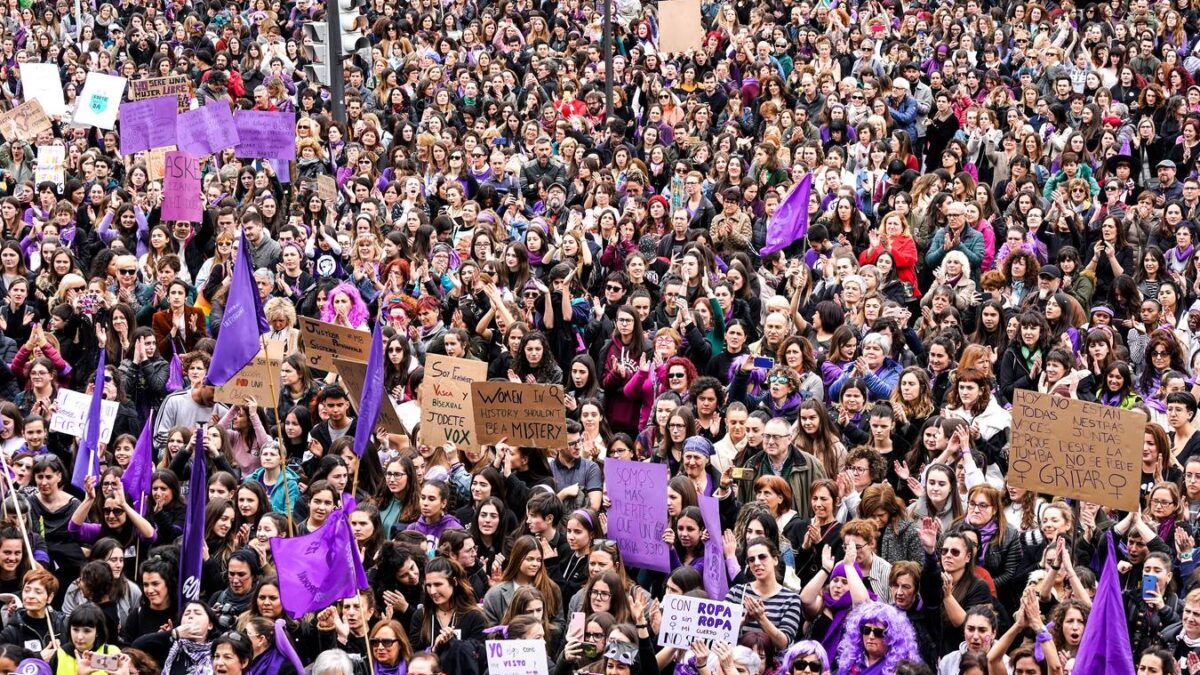 El TSJM respalda la prohibición de las marchas del 8M por salud pública