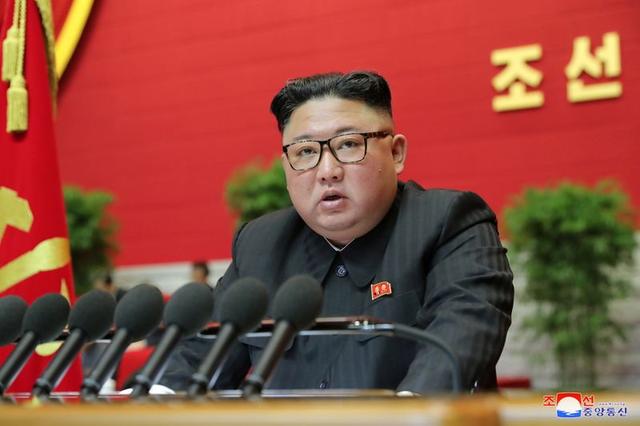 Corea del Norte amenaza con penas de cárcel o ejecución a los jóvenes que copian la cultura de Corea del Sur