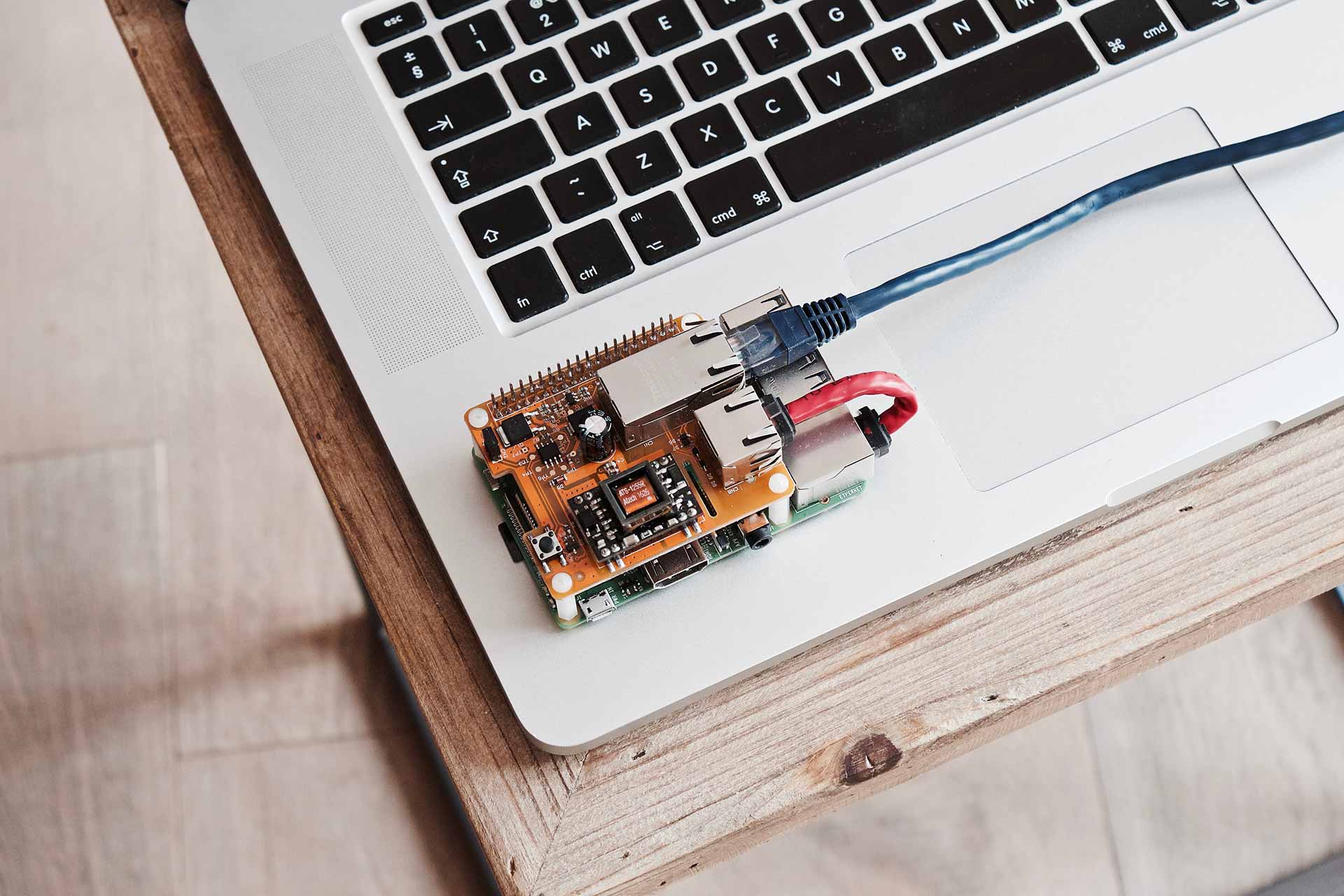 ¿En qué idioma hablan las 'cosas' conectadas a Internet?