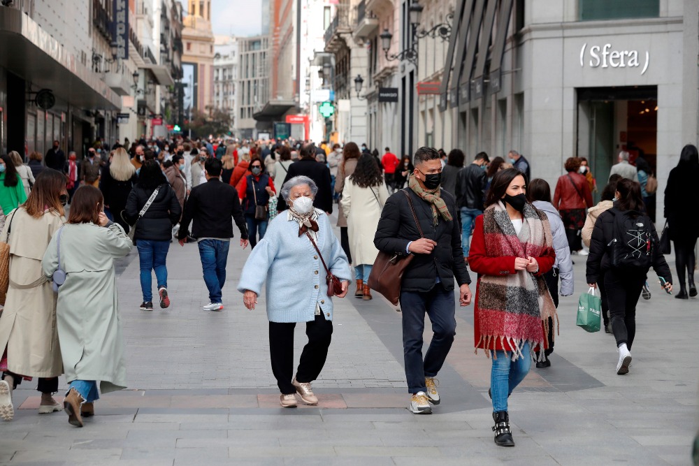 Febrero fue el mes con más muertes por coronavirus en España desde abril