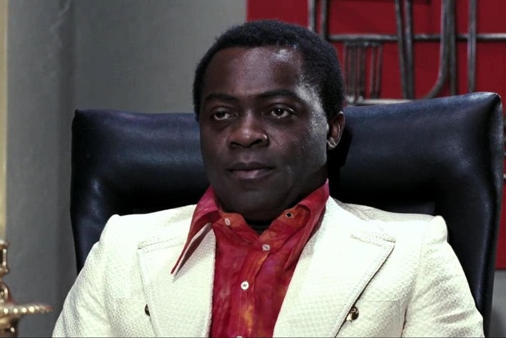 Muere Yaphet Kotto, el primer villano negro de James Bond