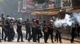 Al menos 8 manifestantes muertos en las protestas contra la junta en Myanmar