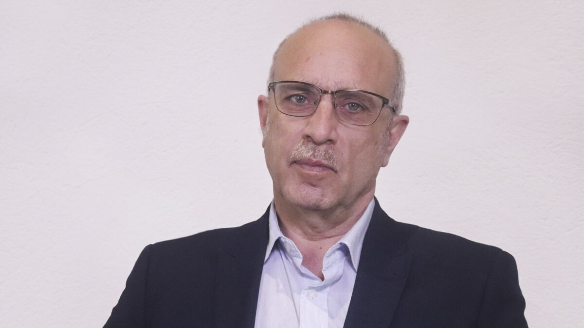 Pablo Sapag: «Las potencias que desestabilizaron Siria en 2011 quieren que se convierta en una especie de estado paria»